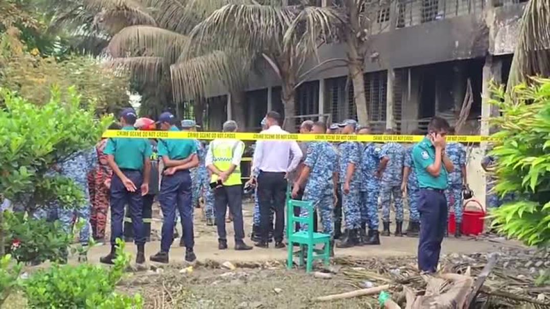⁣রেজিস্ট্রার অনুযায়ী ৩য় শ্রেনীর ৩৫ জনের মধ্যে ২৭ জন উপস্থিত ছিলেন