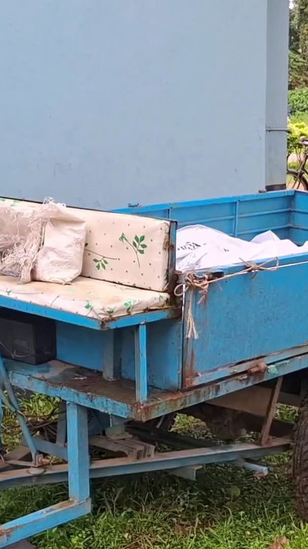 নেত্রকোনা সীমান্তে দুর্গাপুরে স্বামী স্ত্রীর ঝুলন্ত মরদেহ উদ্ধার করেছে পুলিশ