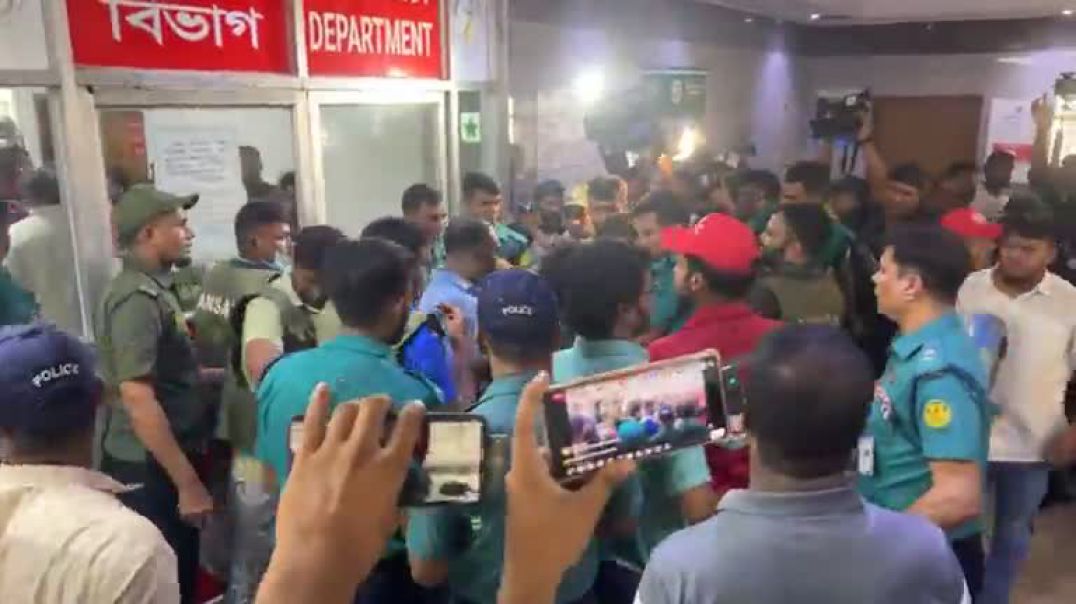 ⁣বিমান বিধ্বস্ত আহতদের আনা হচ্ছে বার্ন ইনস্টিটিউটে