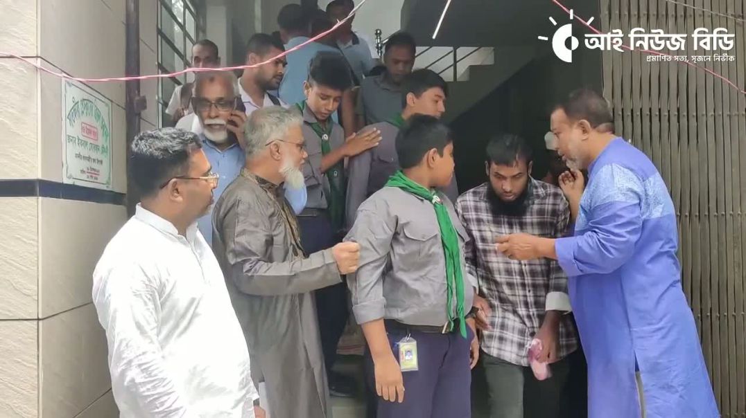 ⁣মাছরাঙা টেলিভিশনের ১৪তম বষপূর্তিতে সাতক্ষীরায় বিভিন্ন প্রজাতির ফলজ বনজ ঔষধী গাছের চারা বিতরণ