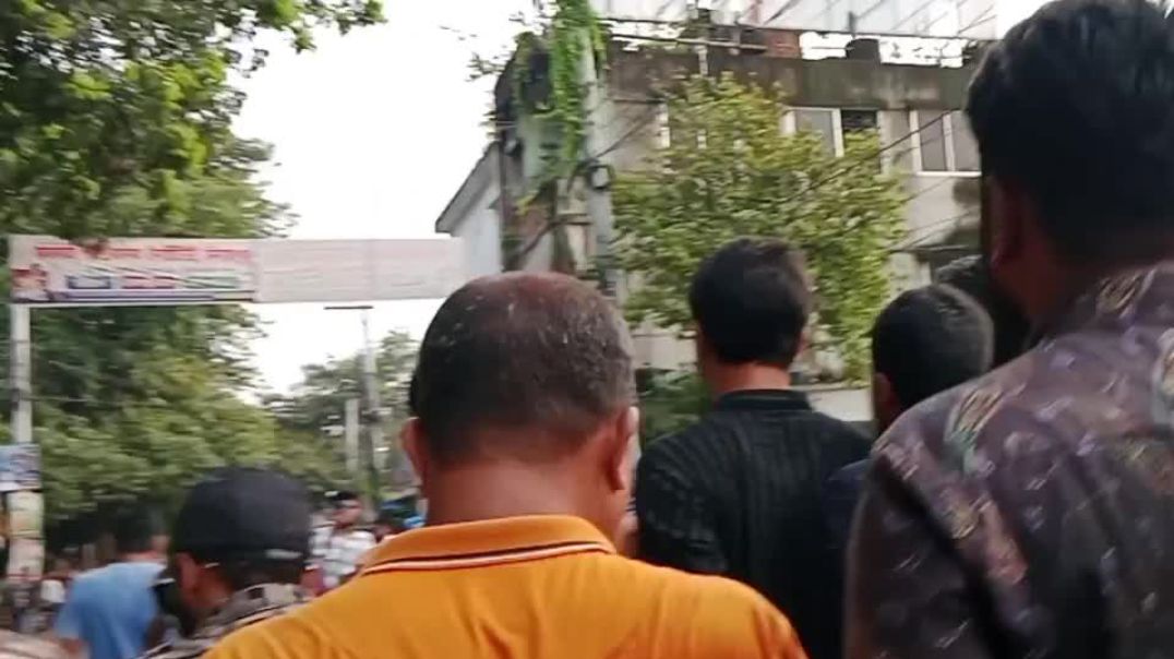 ⁣দিনাজপুরে ৩ দফা দাবিতে বিক্ষোভ মিছিল