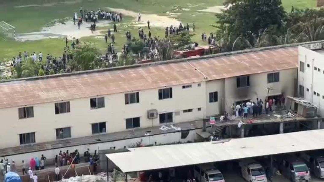 ⁣LIVE উত্তরায় বিমান বিধ্বস্ত বহু হতাহতের শঙ্কা