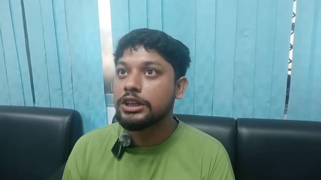 ⁣রাবিতে পোষ্য কোটায় জালিয়াতির মাধ্যমে ভর্তি চেষ্টাকালে এক ভর্তিচ্ছুকে আটক করে পুলিশে সোপর্দ করেন প্রক