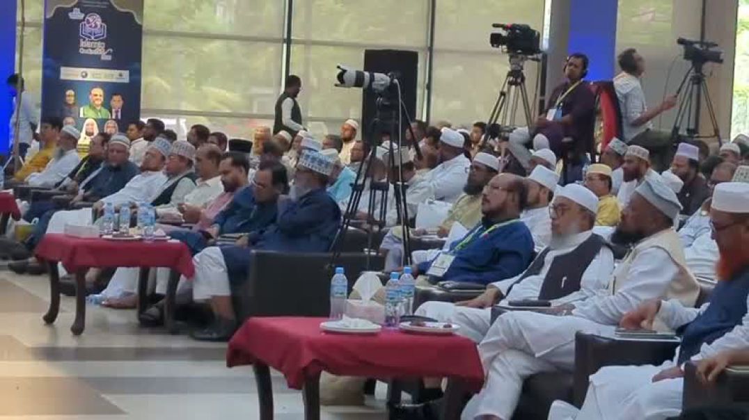 ⁣একুশে ইসলামিক কনফারেন্স ২০২৫ এ মিজানুর রহমান আজহারী