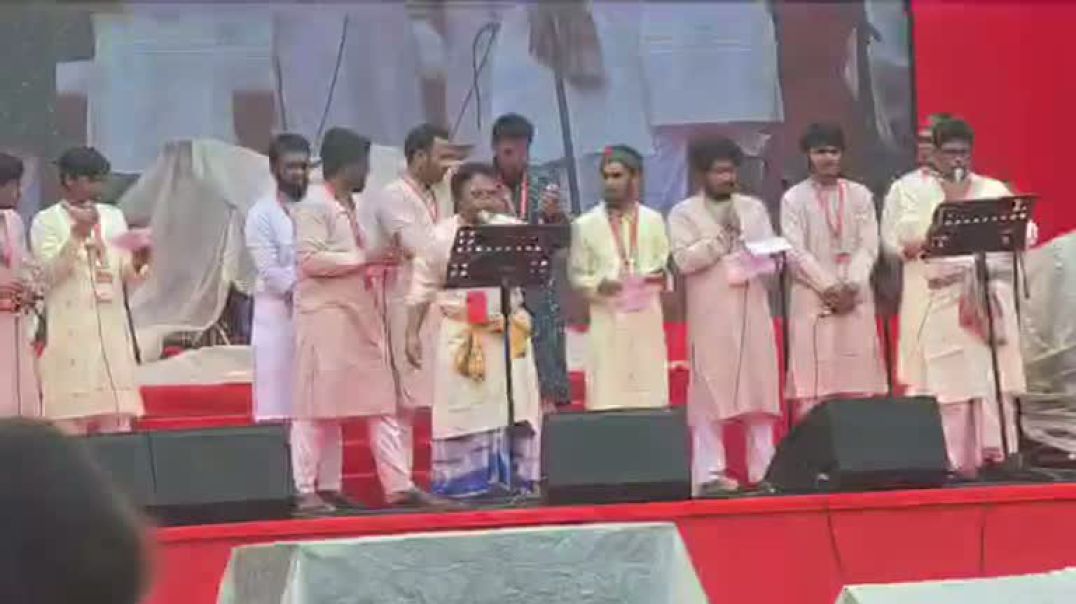 ⁣সংগীত পরিবেশনের মধ্য দিয়ে শুরু হলো জুলাই অভ্যুত্থান দিবস,