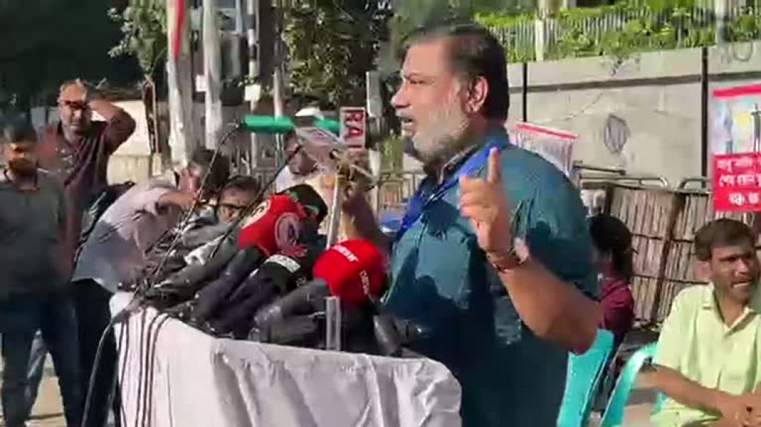 ⁣শাহবাগী ম'বে'র বিচা'রের দাবি'তে বি'ক্ষোভ সমাবেশে বক্তব্য রাখছেন ডিউক হুদা