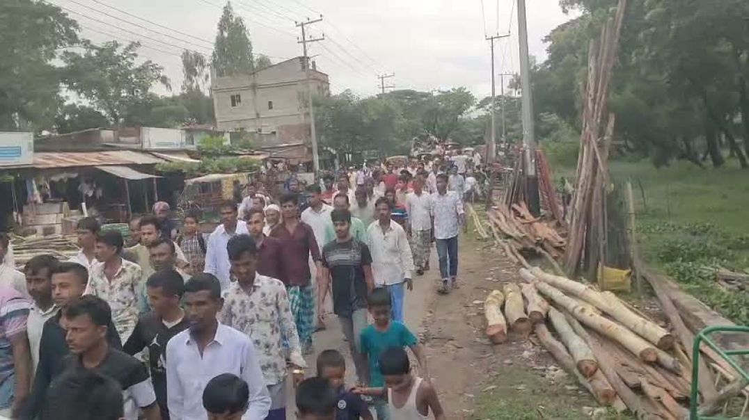⁣কুতুবদিয়ায়  চেয়ারম্যান ফিরে পেয়ে ছোটনের পক্ষে আনন্দ মিছিল