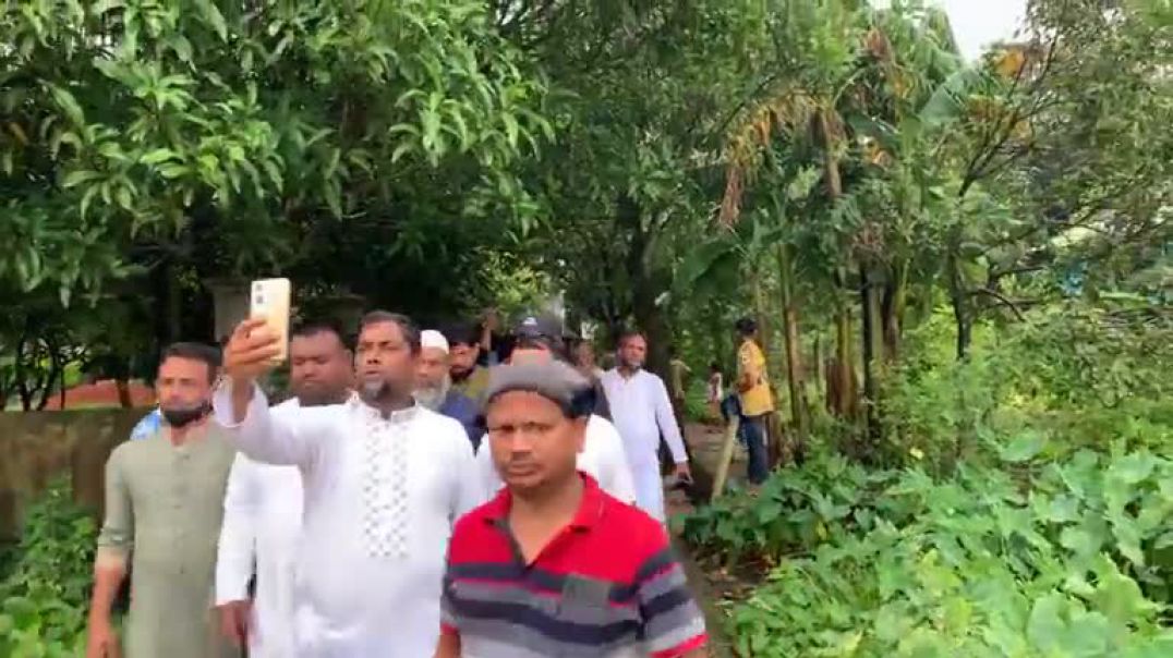 ⁣সরাসরি কারাবন্দী কুমিল্লা মুরাদনগর উপজেলা ছাত্রদলের মায়ের কবর জিয়ারত করতে আসছেন কেন্দ্রীয় ছাত্রদলের 