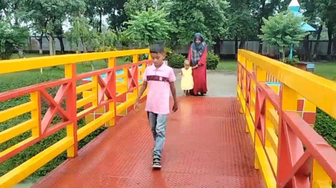 মেলায় যাইরে, মেলাশ যাইরে