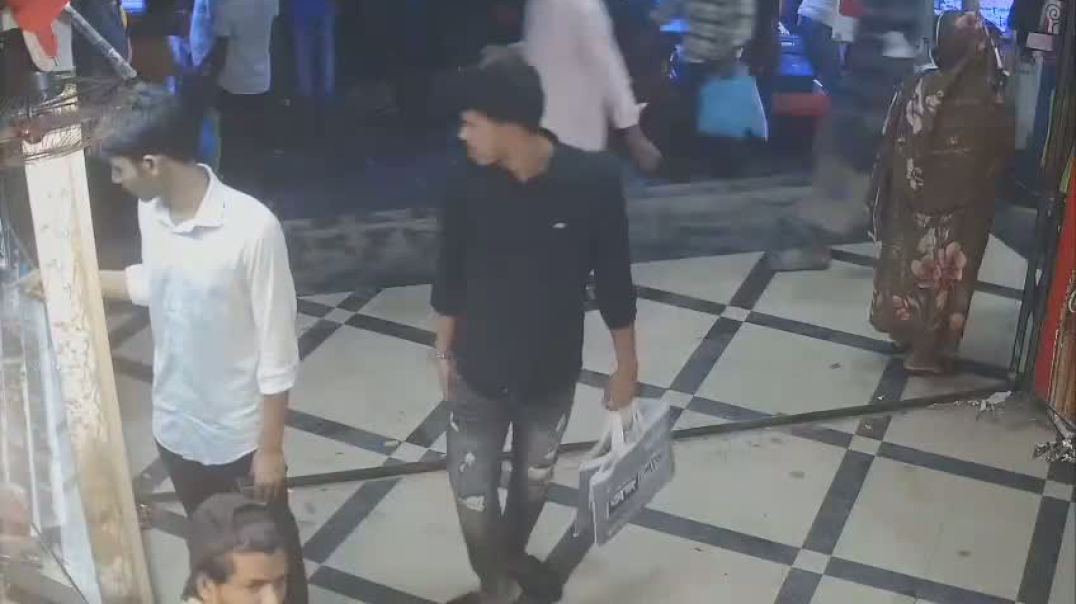 ⁣গাজীপুরে সাংবাদিক হত্যার সিসিটিভি ফুটেজ আছে, প্রত্যক্ষদর্শী-স্বাক্ষী আছে। এদের আইনের আওতায় আনতে কতোক