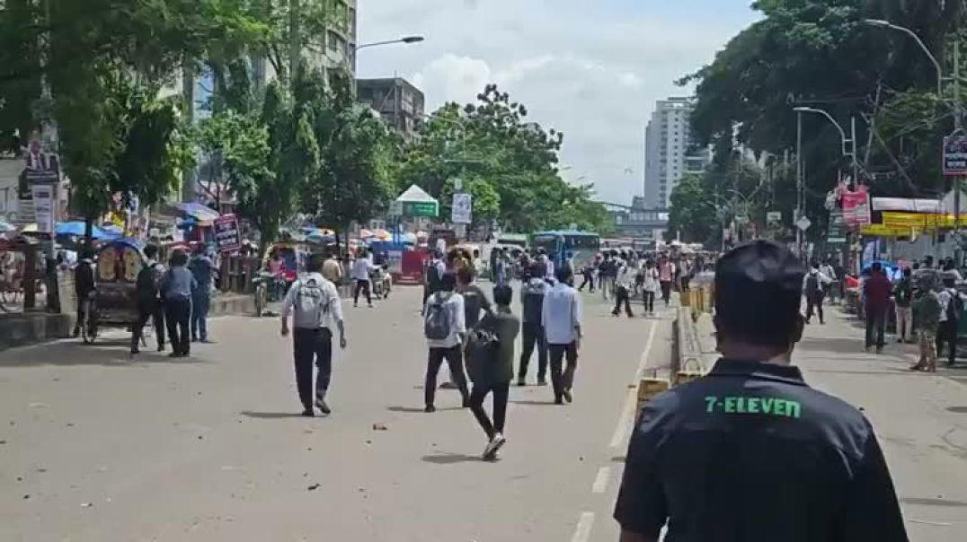 ⁣ঢাকা কলেজ-সিটি কলেজ শিক্ষার্থীদের মধ্যে পাল্টাপাল্টি ধাওয়া