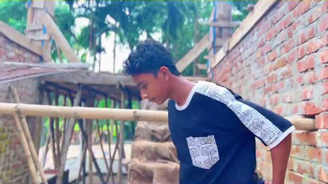⁣ক্ষেপা রাজমিস্ত্রি 👷। বাংলা ফানি ভিডিও 🤣