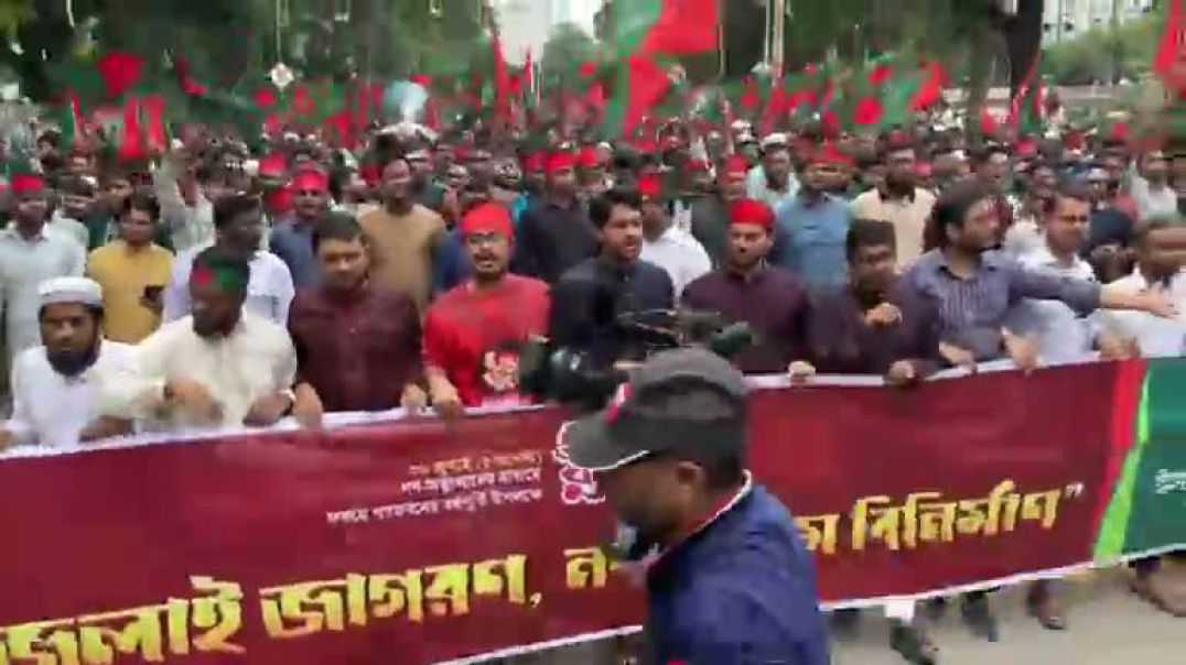 ⁣ফতহে গণভবনের বর্ষপূর্তিতে শিবিরের র‍্যালী