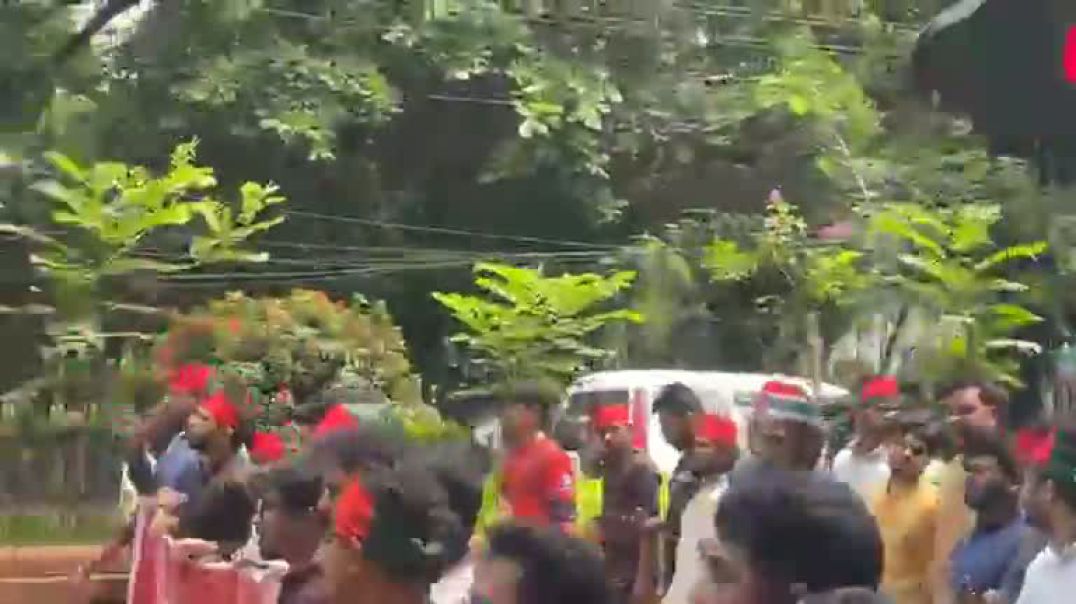⁣গণ অ ;ভ্যুত্থা নে বর্ষপূর্তিতে শিবিরের বিশাল র্যালি