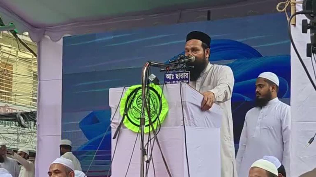 ⁣জুলাই গণঅভ্যুত্থানের বর্ষপূর্তি সমাবেশে বক্তব্য রাখছেন ইসলামী আন্দোলনের নেতারা