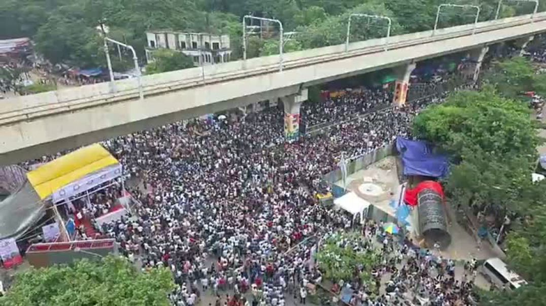 ⁣শাহবাগ থেকে সরাসরি জুলাই-আগস্ট গণঅভ্যুত্থান, শোক ও বিজয়ের বর্ষপূর্তি উপলক্ষ্যে বাংলাদেশ জাতীয়তাবাদী 
