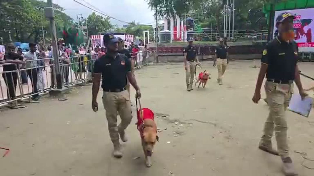 ⁣এনসিপির সমাবেশে তল্লাশি চালাচ্ছে পুলিশ। সরাসরি