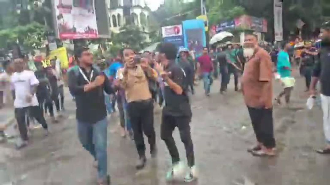 ⁣টানা ৩১ ঘন্টা ধরে অবরুদ্ধ শাহবাগ, সর্বশেষ পরিস্থিতি