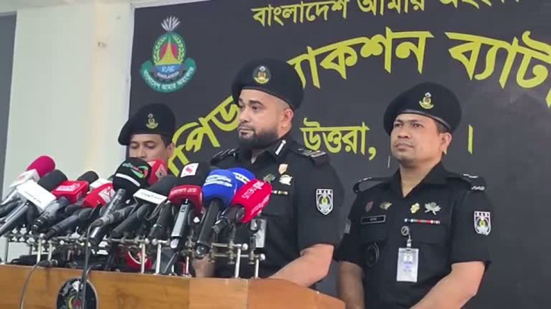 ⁣মৃতদেহ উদ্ধারের বিষয়ে জানাচ্ছে   র‌্যাব
