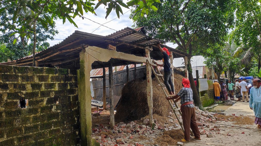⁣জামালগঞ্জে অবৈধ স্থাপনা উচ্ছেদ